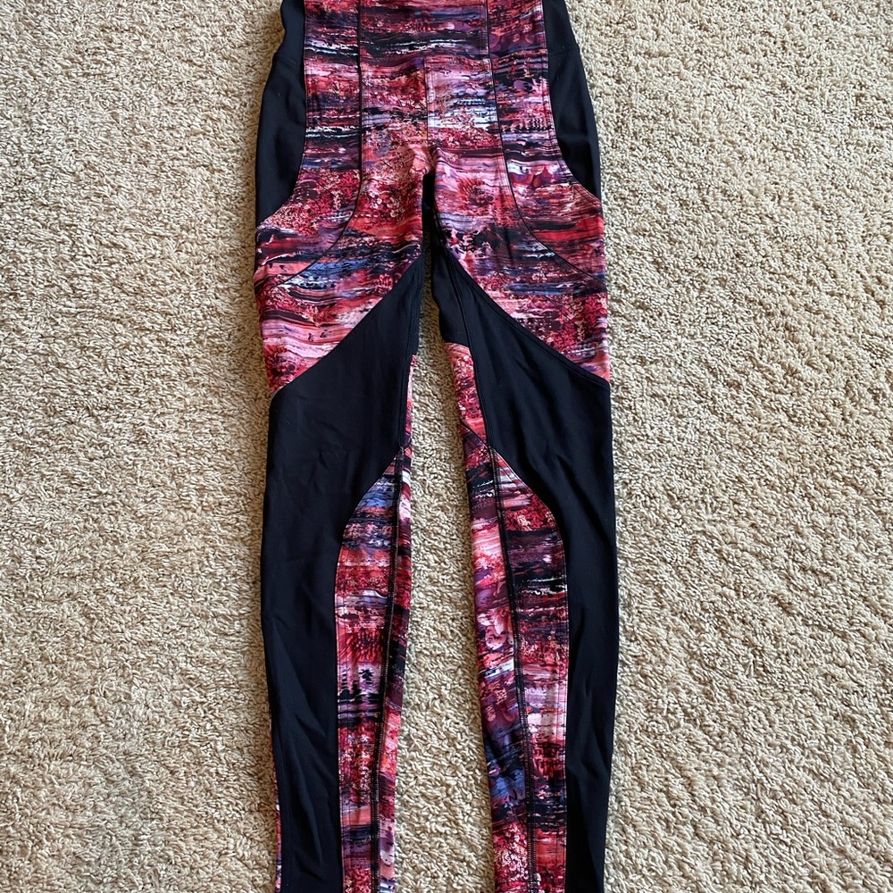 NWOT Lululemon Tights